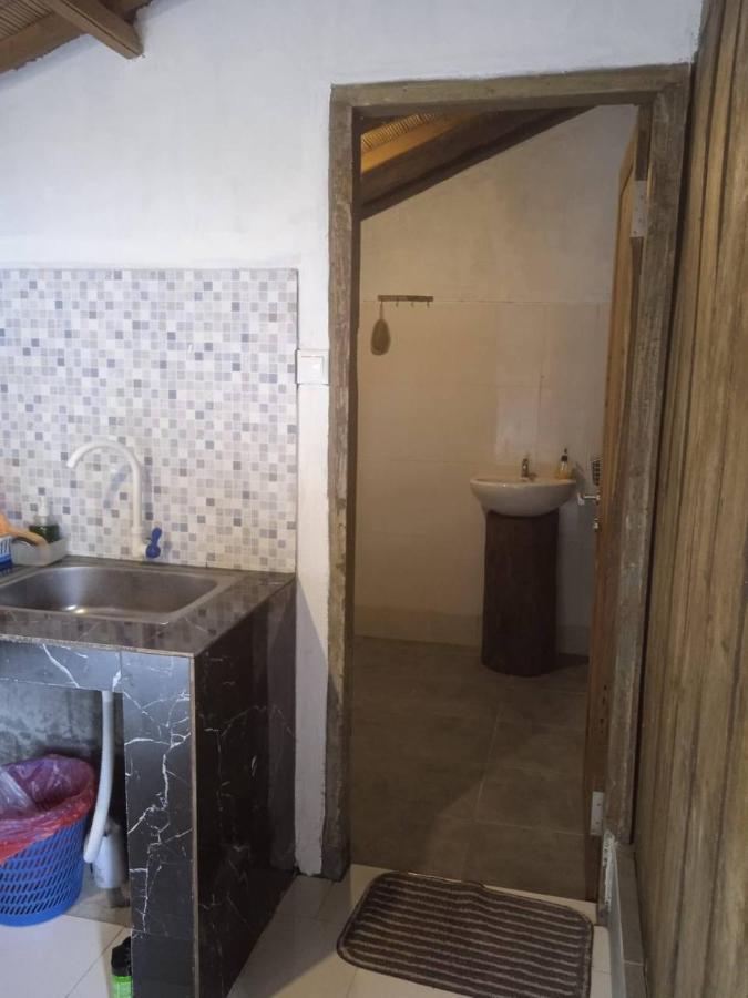 Kayu Tua Villa Uluwatu Eksteriør billede