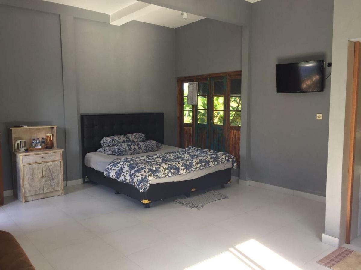 Kayu Tua Villa Uluwatu Eksteriør billede